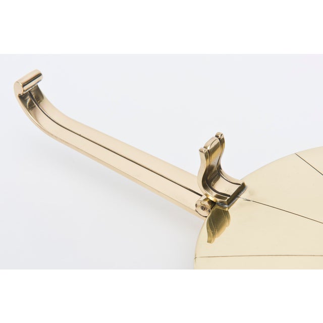 Mid Century Modern Brass Box by Tommi Parzinger for Dorlyn Silversmiths, 1950's For Sale In Miami - Image 6 of 10