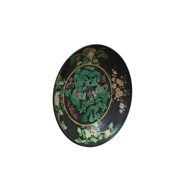 Chinoiserie Antique Chinese Kangxi Famille Noire 5 Toed Dragon Dish Bowl 11" For Sale - Image 3 of 18