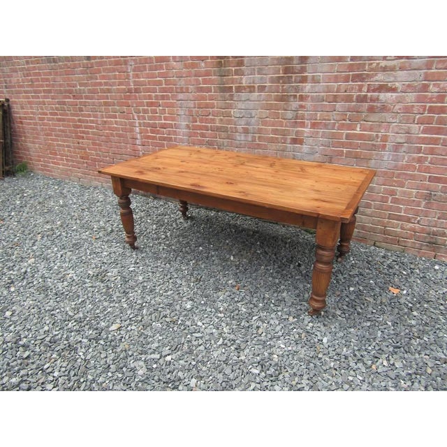 Farmhouse 1900s Antique English Reclaimed Pine Farm Table For Sale - Image 3 of 3