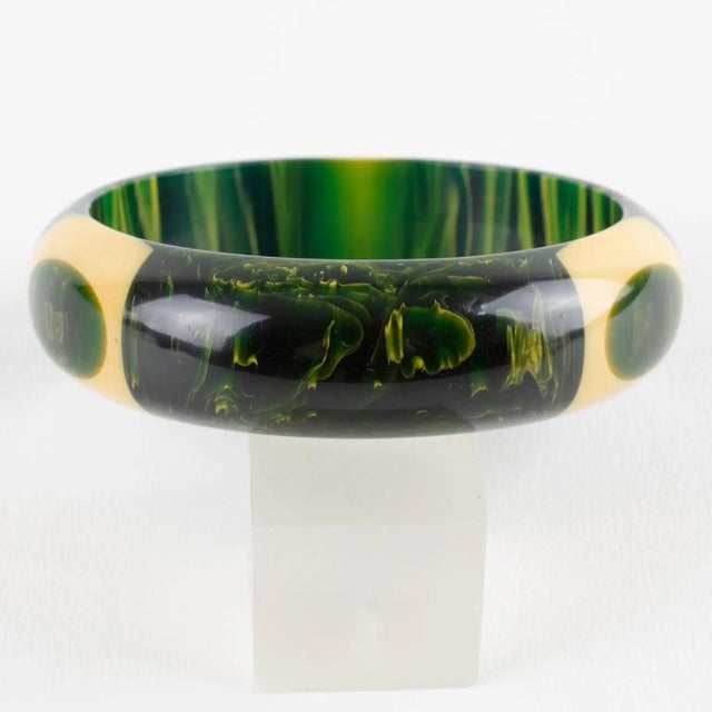 Belle Kogan Bakelite Bracelet Bangle with Laminated Elongated Dots For Sale In Atlanta - Image 6 of 9