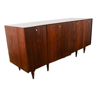 1960s Mid Century Modern Credenza Cabinet Dining Table Dillingham Walnut Extension, Attributed For Sale