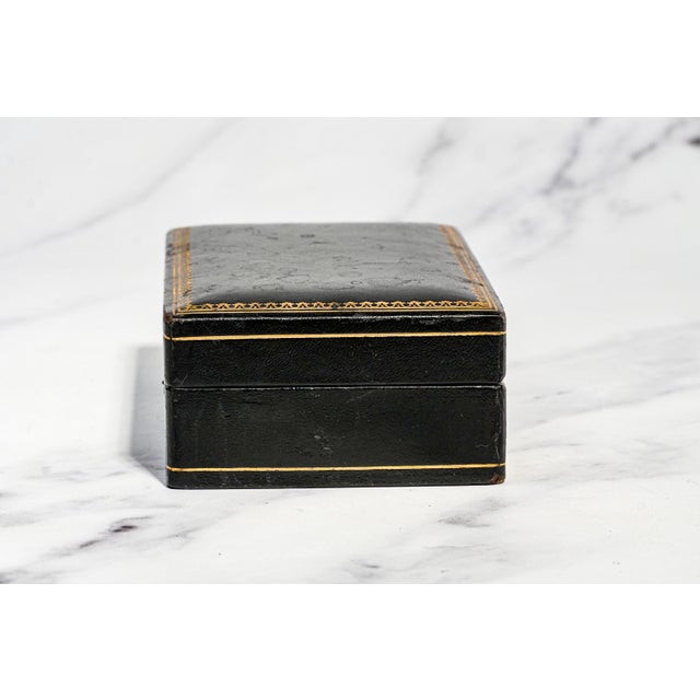 Nice Mid Century Vintage Italian Black Leather Gold Border Jewelry Trinket Box For Sale - Image 11 of 18