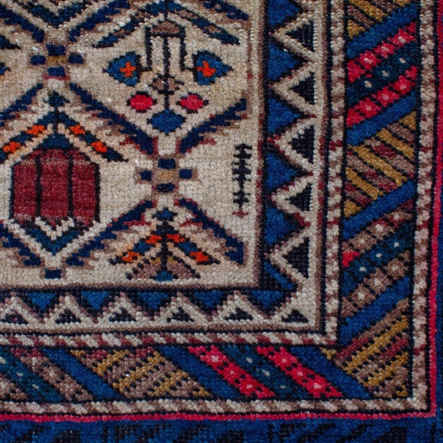 1900 - 1909 Caucasian Daghestan Rug, c.1900 For Sale - Image 5 of 6