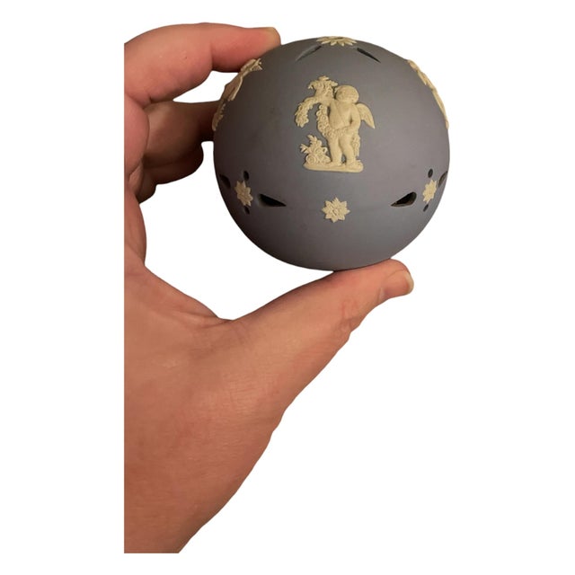 Wedgwood 1970s/80s Wedgwood Blue Jasperware Pomander Potpourri Ball For Sale - Image 4 of 6