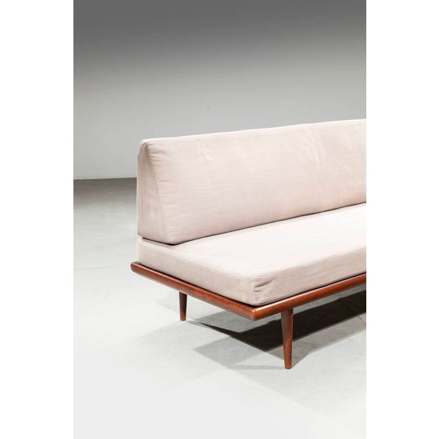 Daybed by Peter Hvidt for France & Søn / France & Daverkosen, 1960s, in Good conditions. Designed 1960 to 1969 This piece...