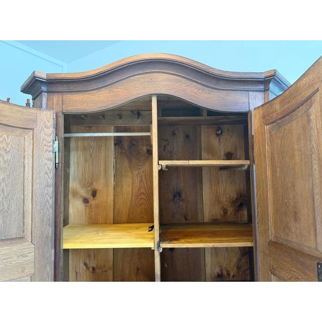 Baroque Hall Cabinet in Oak Wood For Sale - Image 15 of 18