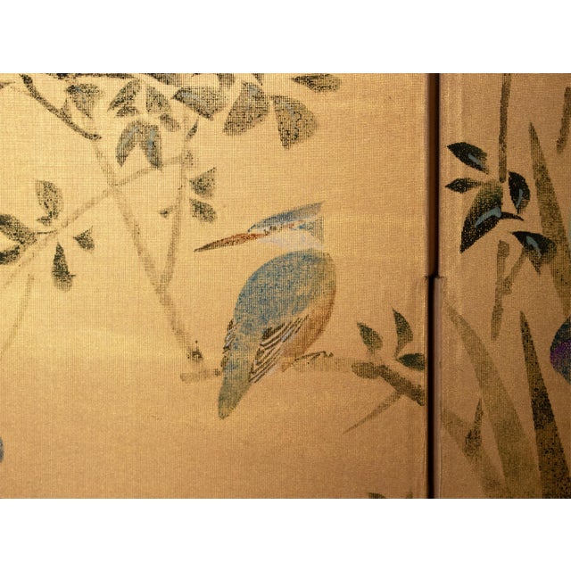 "Iris and Kingfisher", Showa Era Ogata Kōrin Style Japanese Painted Silk Byobu Screen For Sale - Image 13 of 17