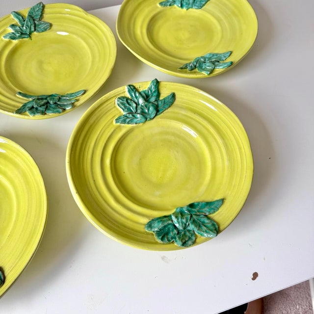 Chartreuse Majolica Leaf Pasta Bowl For Sale - Image 9 of 10