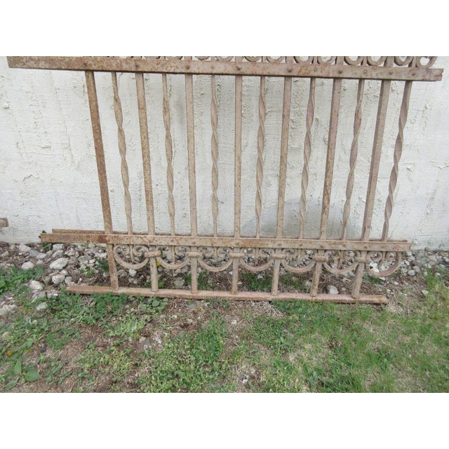 1900 - 1909 Antique Victorian Iron Gate # 301 For Sale - Image 5 of 6