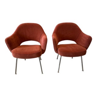 Knoll Saarinen Executive Chair Armchairs in Velvet - Pair For Sale