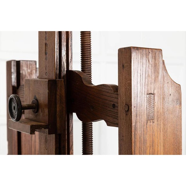 Large English Oak Artists Easel, 1920 For Sale - Image 11 of 15