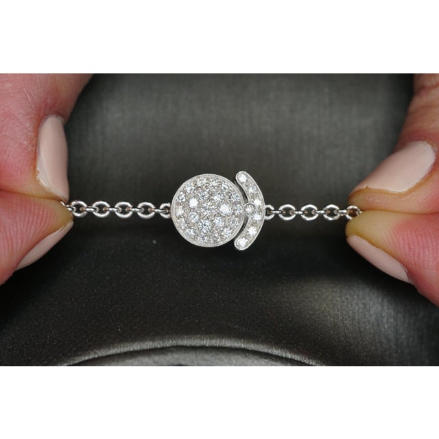 Floral Motif 18k White Gold Black and White 3.50ct Diamond Necklace For Sale - Image 4 of 5