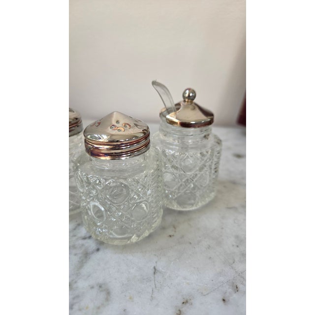 Vintage Patterned Glass and Silver-Plated Condiment Set With Lucite Spoon For Sale In New York - Image 6 of 17
