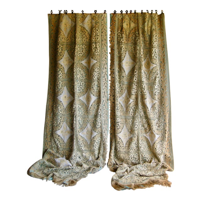 Mid 19th Century French Napoleon III Castel Size Lace Curtains For Sale