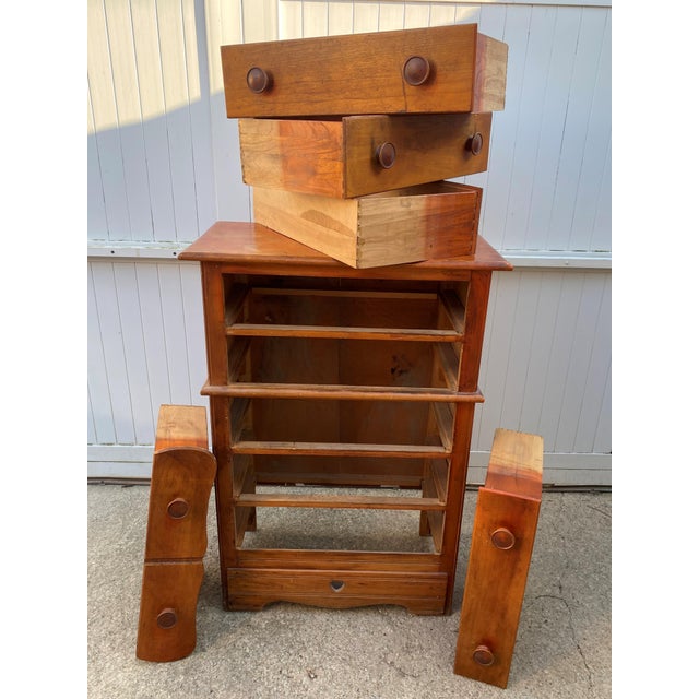 Wood cabinet in good overall condition. 5 drawers, fully functioning. Drawers 57x32cm, height 13, 12, and 11cm. Width 78cm...