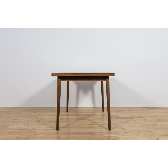 Mid-Century Walnut Dining Table by Bohumil Landsman for Jitona, Former Czechoslovakia, 1960s For Sale - Image 4 of 18