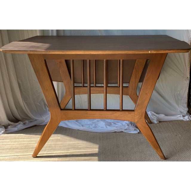 1960s Mid Century Danish Modern Style Drop Leaf Dining Table by Garrison Furniture Co. | Sculptural Walnut Laminate Table | 1960s MCM For Sale - Image 5 of 12