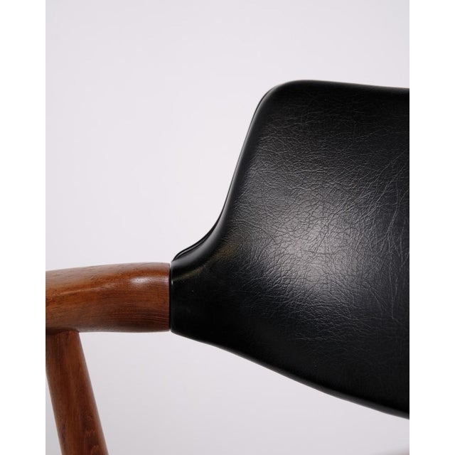 Model GM11 Dining Chairs in Teak & Black Leather attributed to Svend Aage Eriksen for Glostrup, 1960s, Set of 6 For Sale - Image 10 of 14
