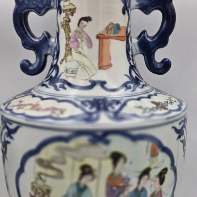 Chinese Porcelain Baluster Vase, Blue & White For Sale - Image 4 of 8