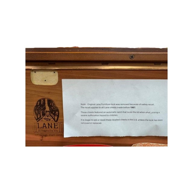 Vintage 1950 Lane Furniture Queen Anne-Style Lowboy Cedar Chest For Sale - Image 15 of 15