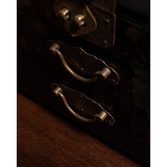 Mid 20th Century 20th Century Chinese Black Lacquered Box with Brass Mounts For Sale - Image 5 of 15