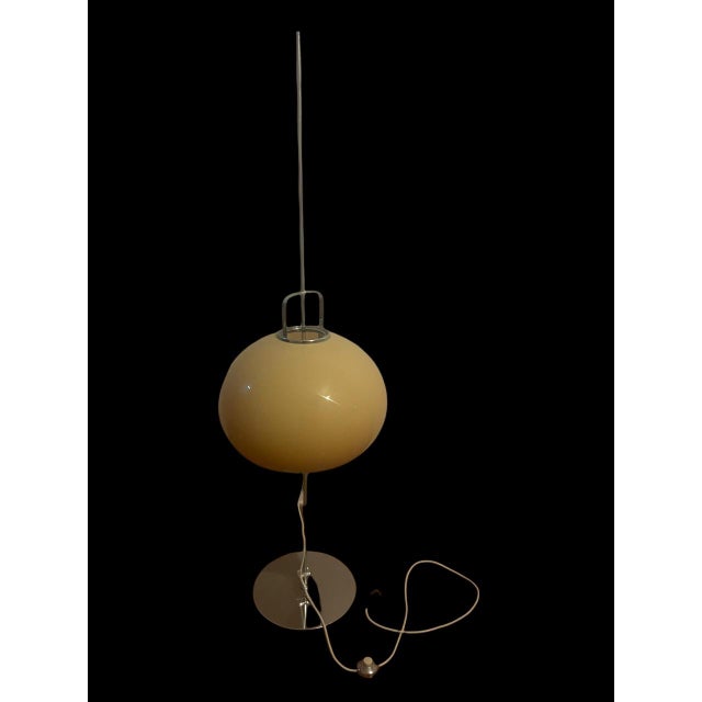 Mid-Century Table Lamps from Guzzini, Italy, 1960s, Set of 2 For Sale - Image 6 of 15