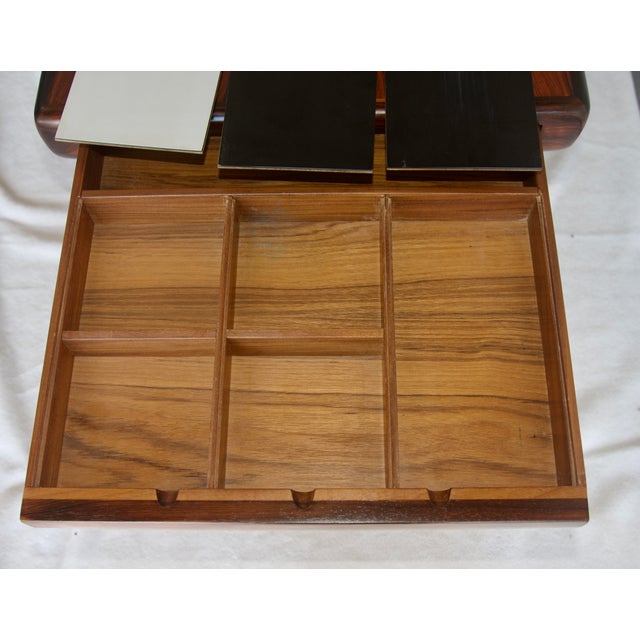 1950s Scandinavian Modern J. Linde Rosewood Extending Coffee Table – Restored Beauty For Sale - Image 10 of 11