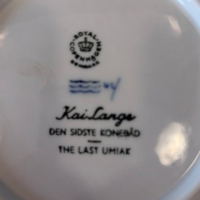 1960s Royal Copenhagen 1968 “The Last Umiak” Blue & White Porcelain Collector Plate For Sale - Image 5 of 12