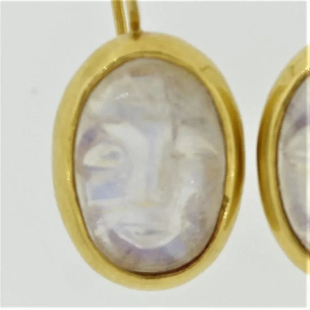 Contemporary Moonstone Cameo Gold Earrings - A Pair For Sale - Image 3 of 4
