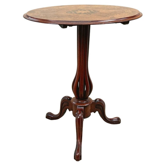 Late 19th Century Victorian Oval Burr Walnut Tripod Table, 1870 For Sale - Image 5 of 11