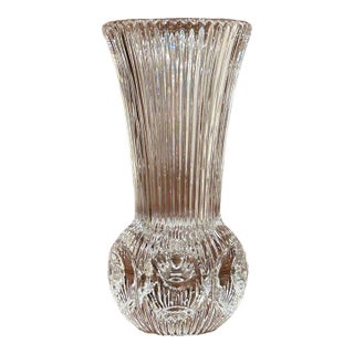 Fostoria Crystal Ribbed Bud Vase With Thumbprint Base For Sale