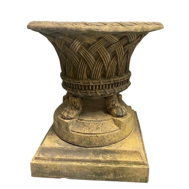 Stone 1980s Pair of Mid-Century Neoclassical Cast Stone "Basketweave" Planters on Lion Paw Feet For Sale - Image 7 of 10