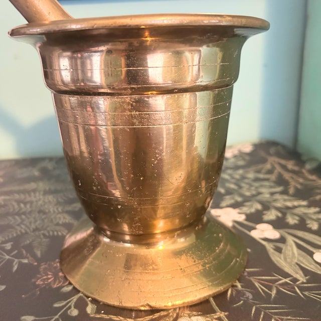 American Vintage Solid Brass Mortar and Pestle Pharmacy Apothecary 5.75” 9.5 LBS For Sale - Image 3 of 12