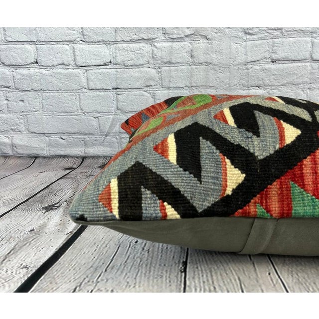 20 x 20 Kilim Pillow Turkish Cushion Natural Green Black Pillow Cushion Cover For Sale - Image 4 of 4