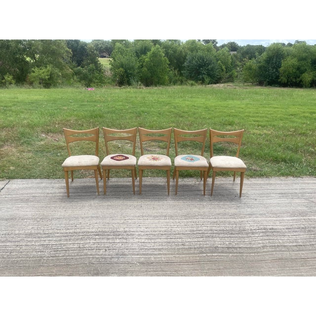 The “Cat’s Eye” Dining Side Chair conveys a certain playful elegance that perfectly embodies the mid-century modern...