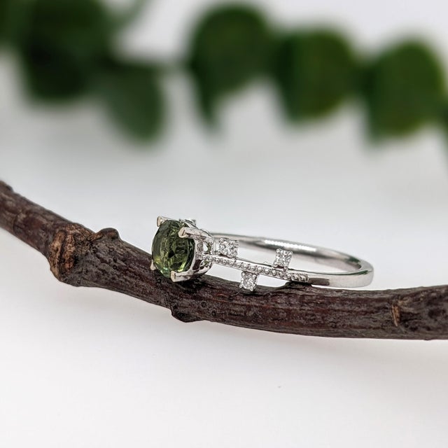 Green Round Green Tourmaline Ring With Diamond Accents: Solid 14k White Gold, 5.5mm, Size 6.75 For Sale - Image 8 of 9