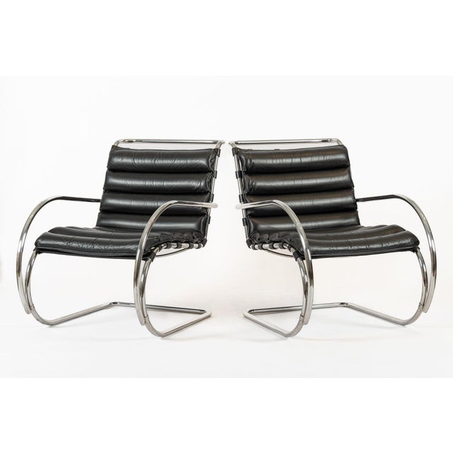 Mid-Century Modern Mid Century Mr Black Leather Arm Chairs by Mies Van Der Rohe for Knoll For Sale - Image 3 of 15