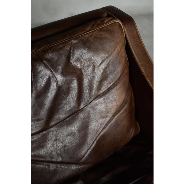 Set of Vintage Danish Modern Leather Model 2207 Lounge Chair and Ottoman by Børge Mogensen for Fredericia, 1960s For Sale - Image 14 of 18