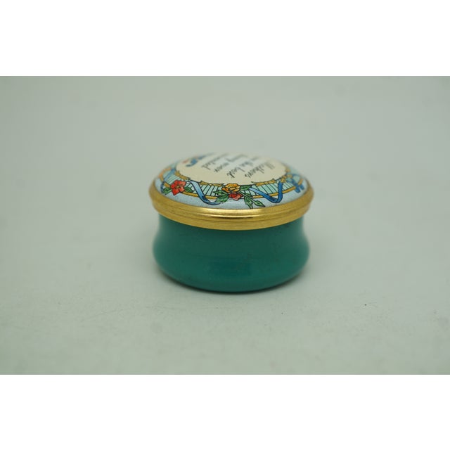 Late 20th Century Halcyon Days Enamel Mothers Are the Best Thing Ever Invented Trinket Pill Box For Sale - Image 5 of 10