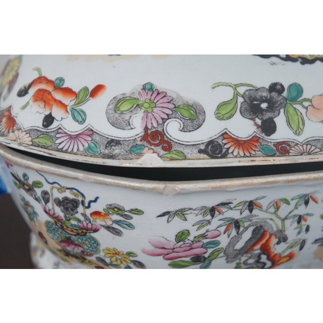 Chinoiserie 1825 Antique Stephan Folch Bamboo & Basket Hand-Painted Ironstone China Set - 18 Pieces For Sale - Image 3 of 13