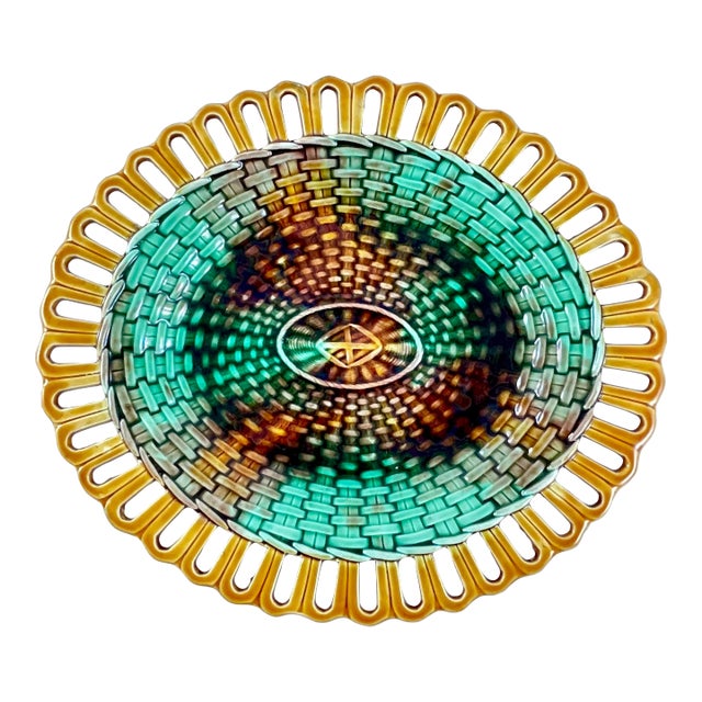 19th C. Wedgwood Reticulated Basket Weave Oval Majolica Serving Tray For Sale