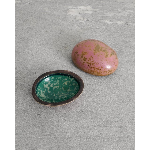 1950s Mid-Century Modern Swedish Pink Gold Stoneware Ceramic Box by Hans Hedberg for Biot France, 1950s For Sale - Image 5 of 7