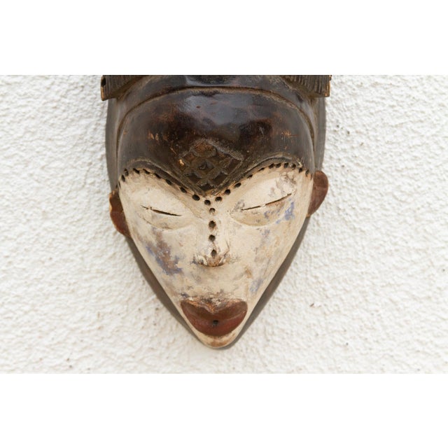1960s Vintage Guro Mask, a Portrait of Elegance For Sale - Image 5 of 8