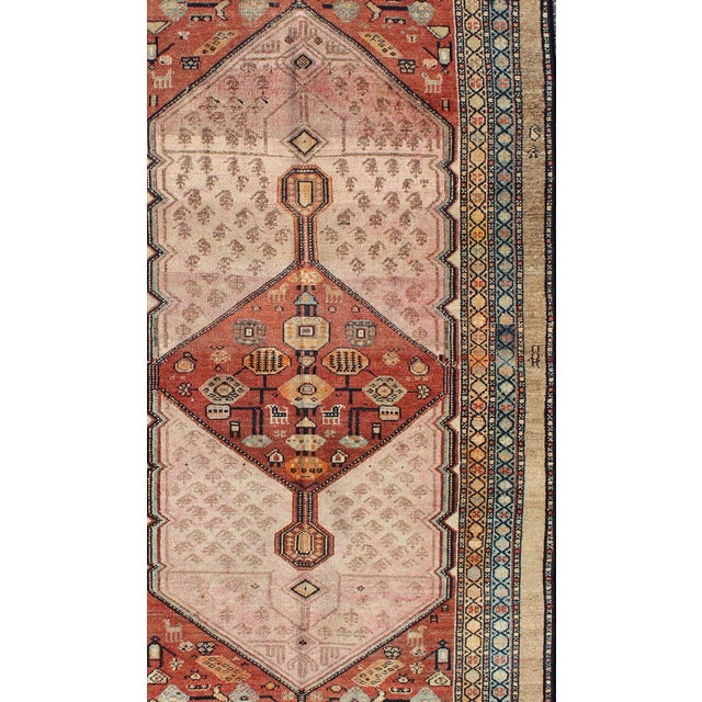 Late 19th Century Antique Persian Serab Rug With Geometric Medallion Design in Tan and Pink 3'4"x6'3" For Sale - Image 5 of 8