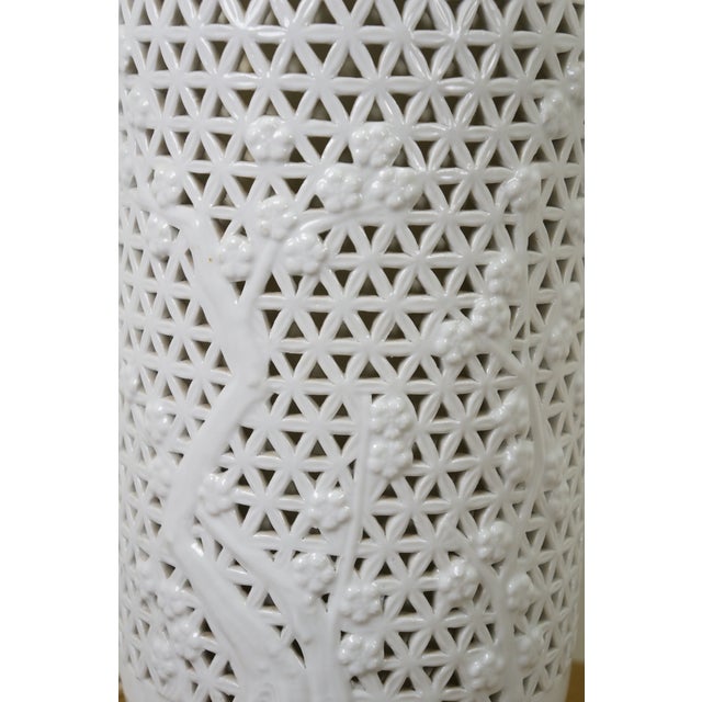 Set of 2 Vintage Kabuki Blanc De Chine Reticulated Japanese Porcelain Cherry Blossoms Lamps For Sale - Image 11 of 14