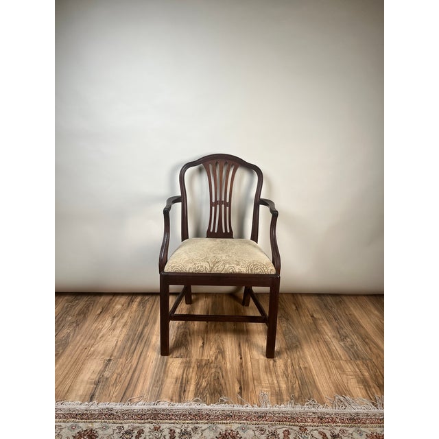 Antique English George III Mahogany Hepplewhite Armchair C. Early 19th Century For Sale In Boston - Image 6 of 15