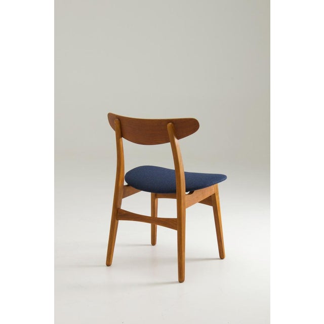 Blue Vintage CH30 Dining Chairs by Hans J. Wegner for Carl Hansen & Søn, 1950s, Set of 4 For Sale - Image 8 of 16
