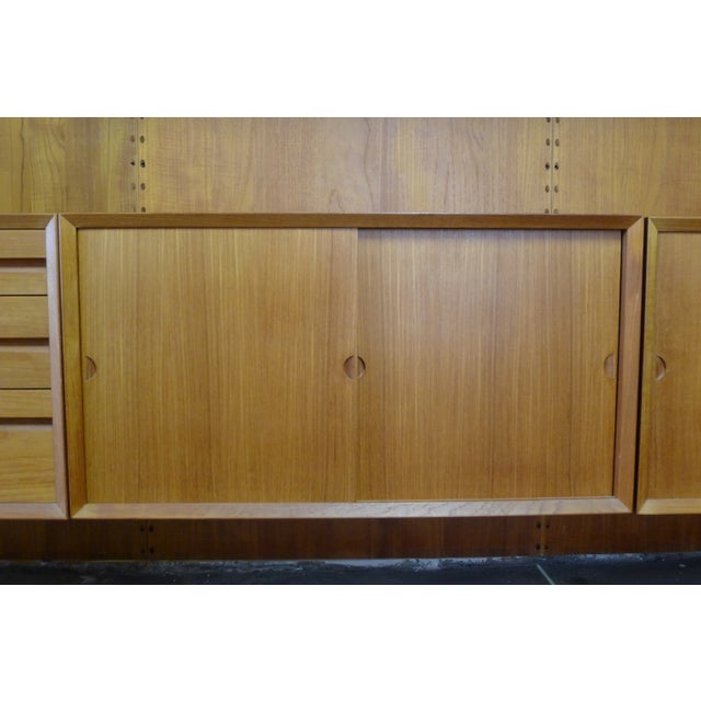 Mid-Century Modular Royal System Wall Unit by Poul Cadovius for Cado For Sale - Image 6 of 15