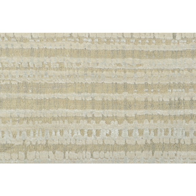 Contemporary Contemporary Geometric Natural Silk & Wool Gift-Sized Rug by Rug & Kilim, India For Sale - Image 3 of 4