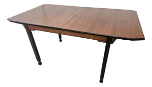 Vintage Extendable Walnut Table, 1970
